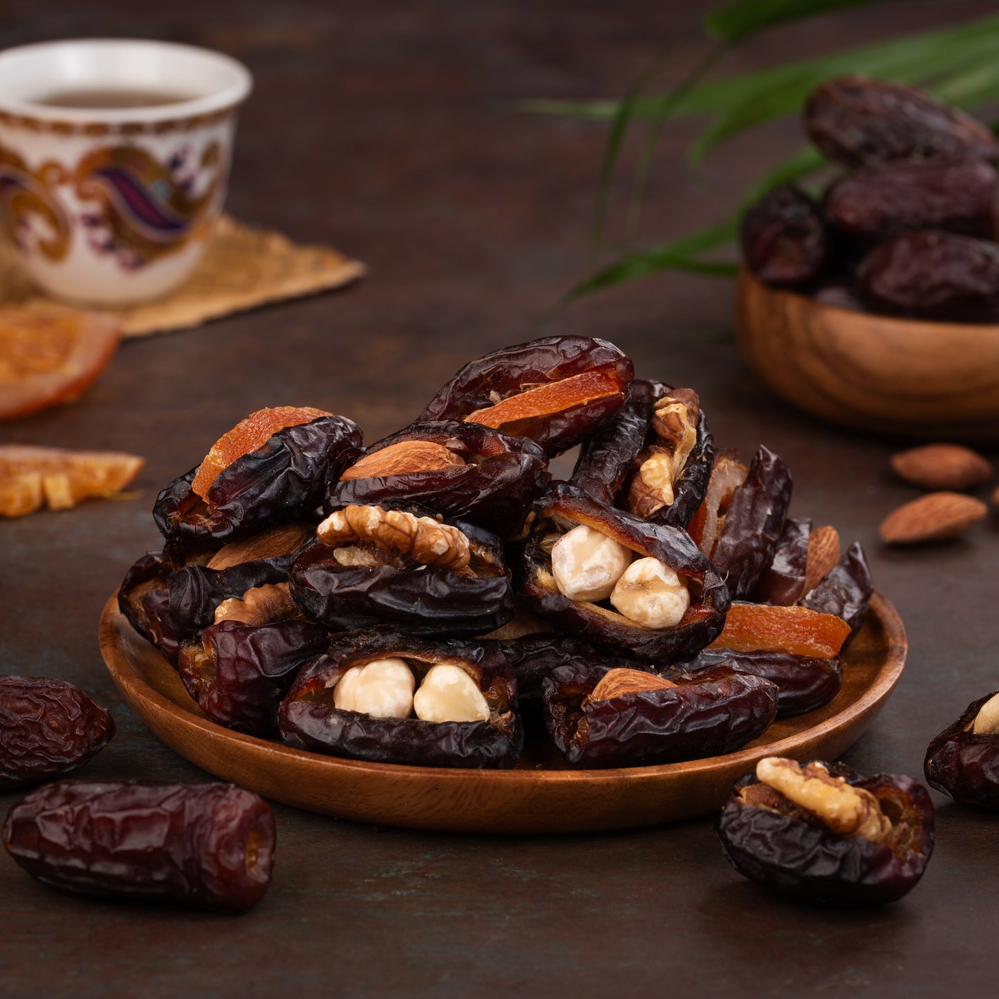 Assorted Arabian Dates with Nuts and Fruits Gift Box | Premium Arabian Dates