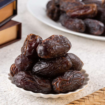 Fresh Premium Medjool Dates (Medjoul Khajur) | Jumbo Size | GetMyDates